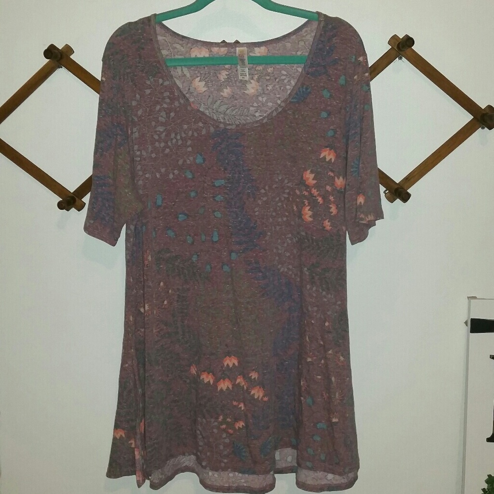 Lularoe perfect t